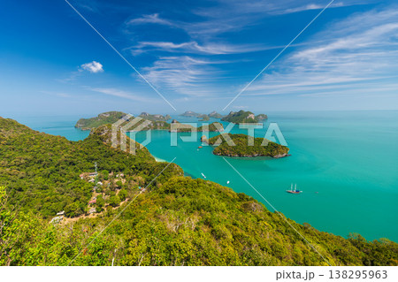 Ang Thong National Marine Park panoramic view of tropical islands and turquoise sea seen from high viewpoint in Thailand Ang Thong National Marine Park panoramic view of tropical islands and turquoise sea seen from high viewpoint in Thailand 138295963