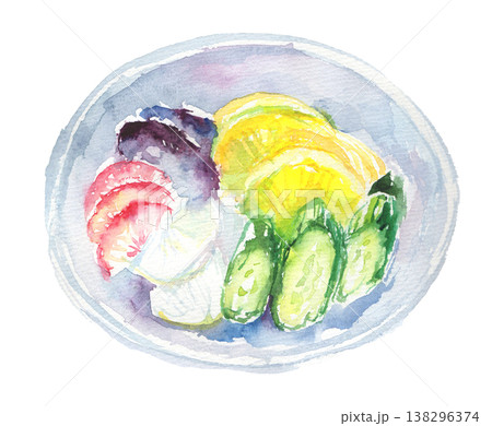 水彩タッチの漬物盛り合わせ・きゅうり沢庵茄子赤かぶのお皿 138296374