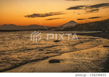 海・茅ヶ崎の夕景 海・茅ヶ崎の夕景 138298635