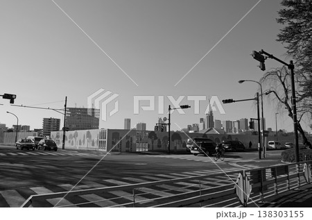 東京・明治神宮外苑周辺の静かな街路風景 138303155