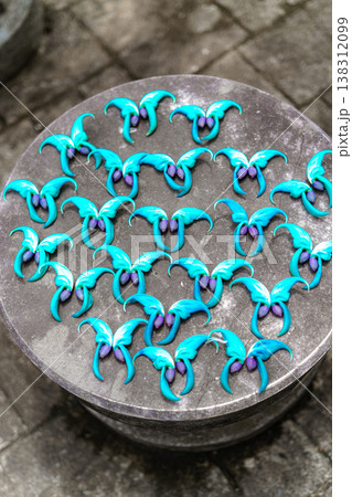 ヒスイカズラ 138312099