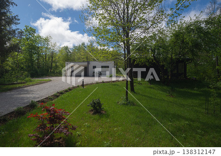 Modular modern minimalist home in wooded setting with low energy design and high efficiency systems Modular modern minimalist home in wooded setting with low energy design and high efficiency systems 138312147
