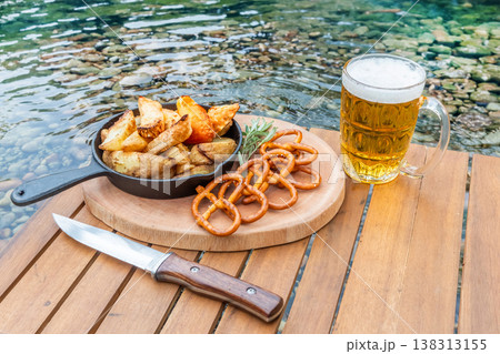 典型的なドイツ料理　typical German dishes 138313155