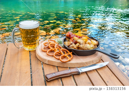 典型的なドイツ料理 typical German dishes 典型的なドイツ料理 typical German dishes 138313156