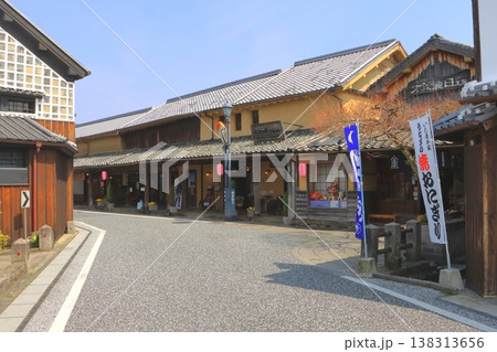 豆田町・御幸通り（伝統的建造物群保存地区・日田市） 138313656