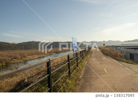 Saejae Bicycle Path 138317095