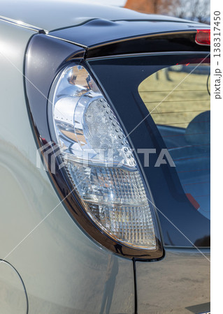 古い車のテールライト Taillights of old cars, classic cars 古い車のテールライト Taillights of old cars, classic cars 138317450