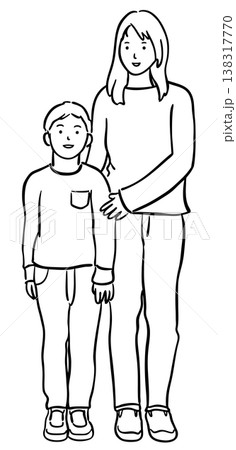 仲が良い母と子のイラスト 線画 仲が良い母と子のイラスト 線画 138317770