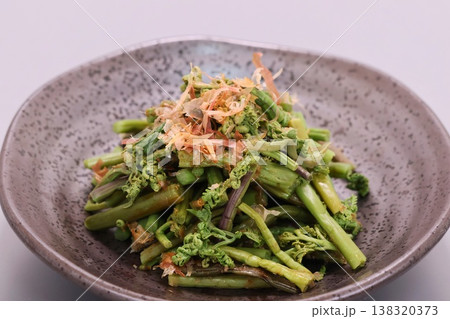 ワラビのおひたし 蕨 春の山菜料理 ワラビのおひたし 蕨 春の山菜料理 138320373