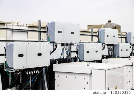 屋上パワーコンディショナー 太陽光発電設置義務化 屋上パワーコンディショナー 太陽光発電設置義務化 138320380