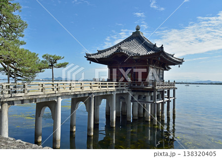 滋賀　近江八景　浮御堂 138320405
