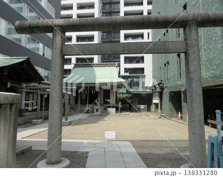 東京都渋谷区!宮益御嶽神社の境内 東京都渋谷区!宮益御嶽神社の境内 138331280