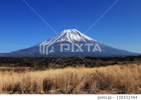 朝霧高原からの富士山 朝霧高原からの富士山 138332364