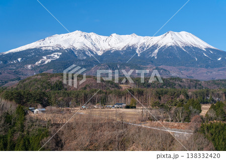 御岳の冬景色 138332420