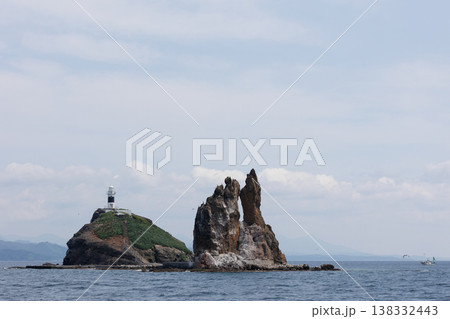 鯛島の後ろ姿(青森県むつ湾) 鯛島の後ろ姿(青森県むつ湾) 138332443