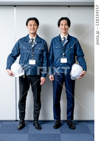技術者の2人 技術者の2人 138334557