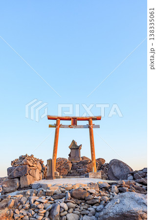 朝焼けした春の龍蛇神社 長崎県壱岐市 朝焼けした春の龍蛇神社 長崎県壱岐市 138335061