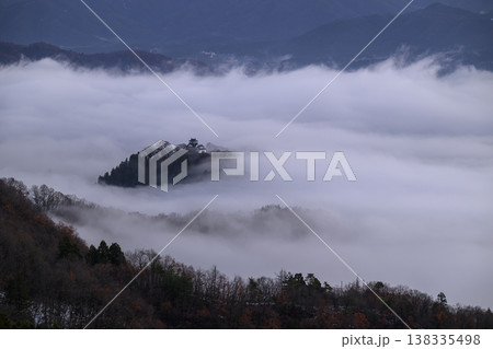 天空の城　越前大野城 138335498