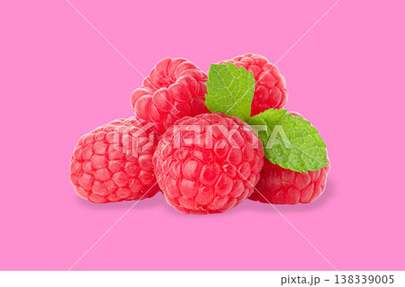 Raspberries with mint leaves on a plain background Raspberries with mint leaves on a plain background 138339005