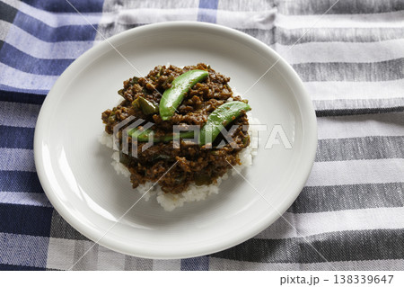 ドライカレー ドライカレー 138339647
