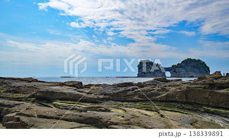 南紀白浜円月島 和歌山県 南紀白浜円月島 和歌山県 138339891