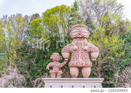 「青森県」 八戸公園の春風景　八戸公園・こどもの国 138339993