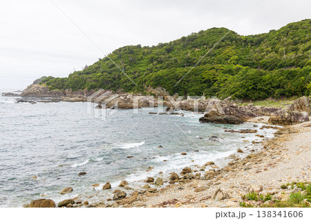 紀伊半島南部の海岸沿い(すさみ町名切崎) 紀伊半島南部の海岸沿い(すさみ町名切崎) 138341606