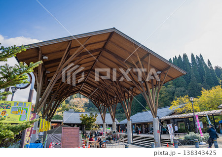 豊田市の道の駅どんぐりの里いなぶの風景(愛知県) 138343425