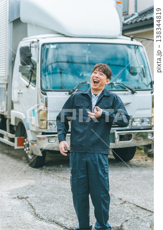 トラックドライバー 138344819