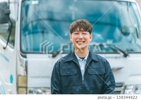 トラックドライバー トラックドライバー 138344822