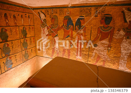 ツタンカーメン墓 壁画 オリシス神儀式 王家の谷 ツタンカーメン墓 壁画 オリシス神儀式 王家の谷 138346379