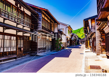 長野県　奈良井宿・古い町並み　  138348188