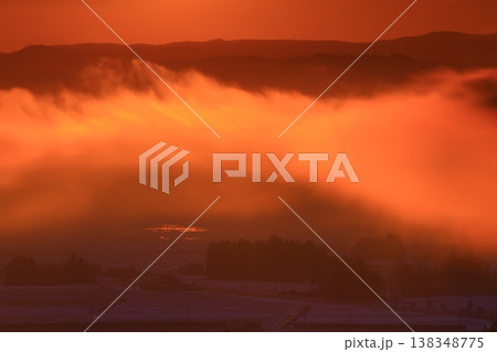 朝霧立つ霧 138348775