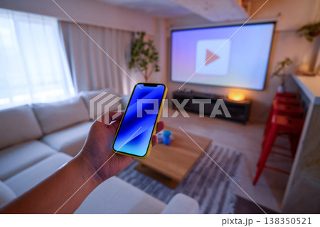 スマホで映像再生開始 スマホで映像再生開始 138350521