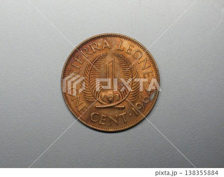 シエラレオネ共和国で1964年に発行された1セント硬貨 シエラレオネ共和国で1964年に発行された1セント硬貨 138355884