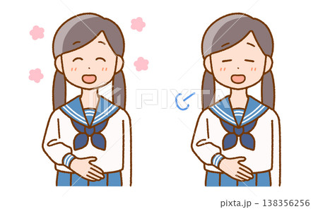 お腹に手を当てる女子中学生｜生理・便秘・健康 138356256