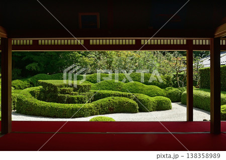 滋賀県甲賀市 大池寺の蓬莱庭園 滋賀県甲賀市 大池寺の蓬莱庭園 138358989