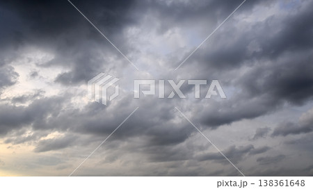 曇り空素材 138361648