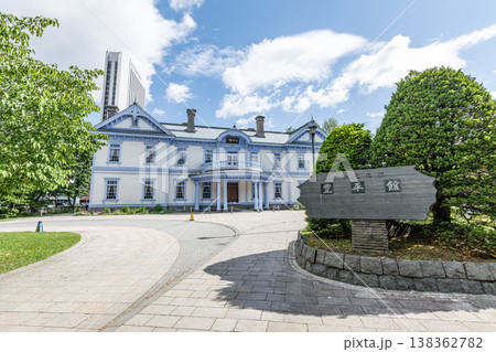 北海道札幌市　国指定重要文化財の西洋館　豊平館 138362782