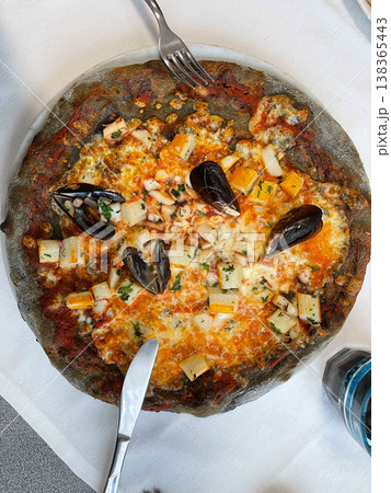 Traditional Italian artisan pizza restaurant 138365443