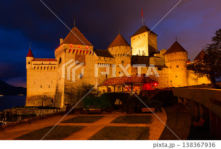 View of Chillon Castle on Lake Geneva 138367936