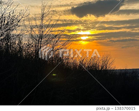 the beauty of the sunset 138370015