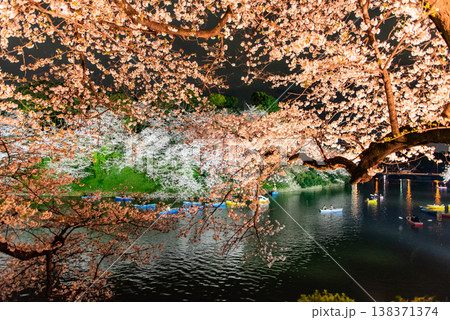 夜桜 ~東京・千鳥ヶ淵・42~ 夜桜 ~東京・千鳥ヶ淵・42~ 138371374