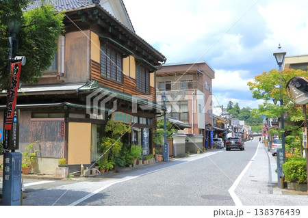豆田町・御幸通り（伝統的建造物群保存地区・日田市） 138376439