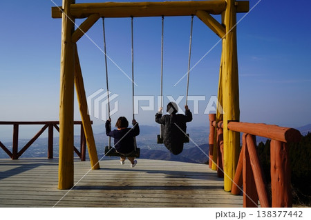 空中のブランコ 138377442