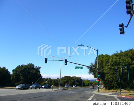 ロサンゼルス　パロアルト　道路 138381460