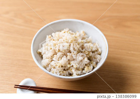 そばの実ご飯 138386099