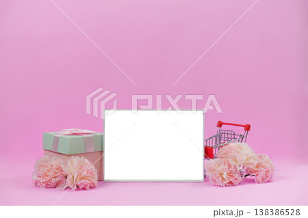 Mother's Day shopping and gift display with flowers Mother's Day shopping and gift display with flowers 138386528