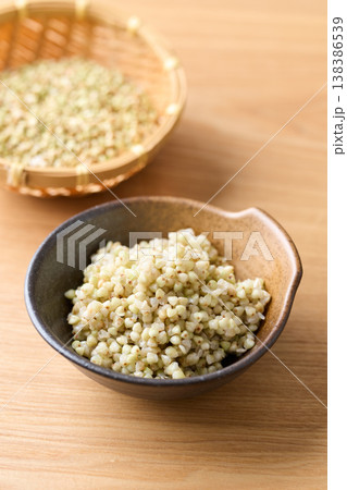 茹でたそばの実 茹でたそばの実 138386539