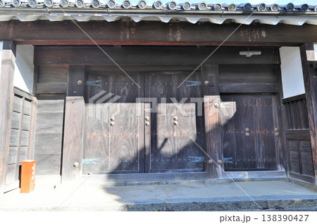大和国　「高取城」城下町の様子と歴史的建造物 138390427